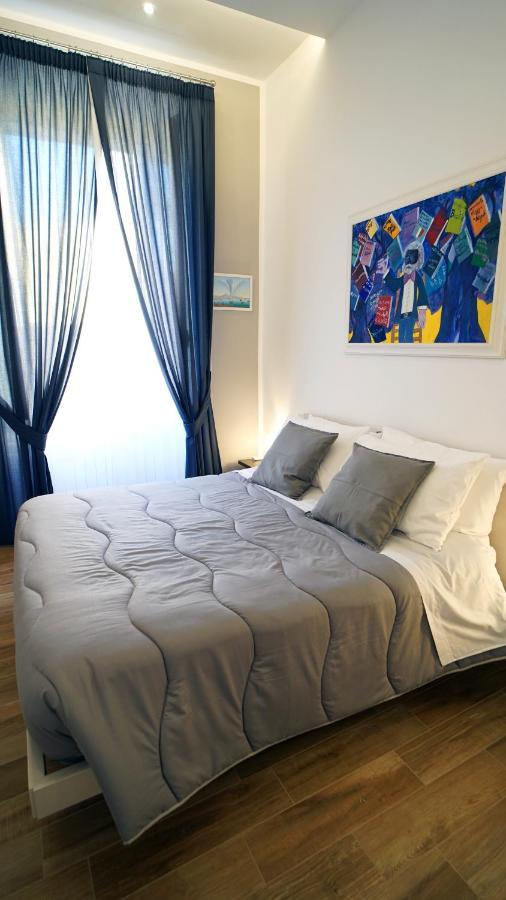 Hotel A Un Passo Da Tutto... Napoli Esterno foto